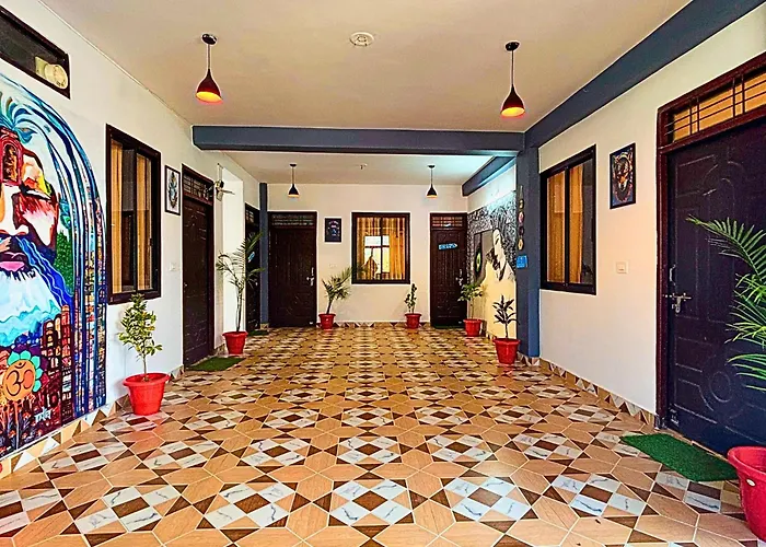 Skyard Hostel Rishikesh Laxman Jhula