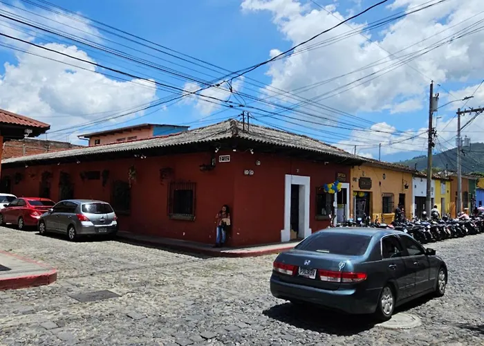 One Day Trip Hostel Antigua