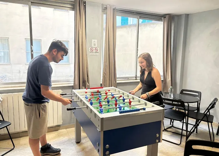 Lion University & Youth Hostel Milano