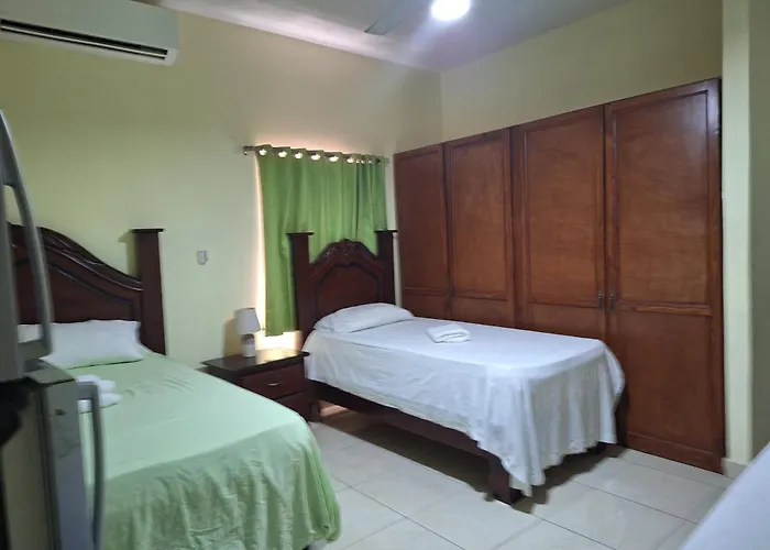 Hotel Enrique Gazcue Bed Breakfast And Parking Santo Domingo