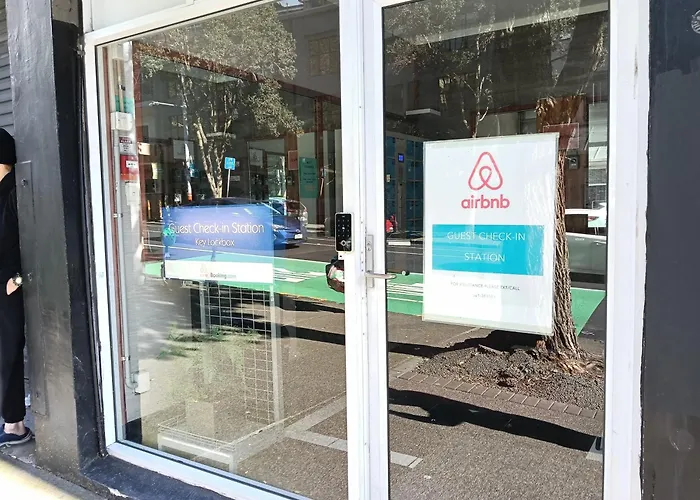 Oceanic Hostel Auckland