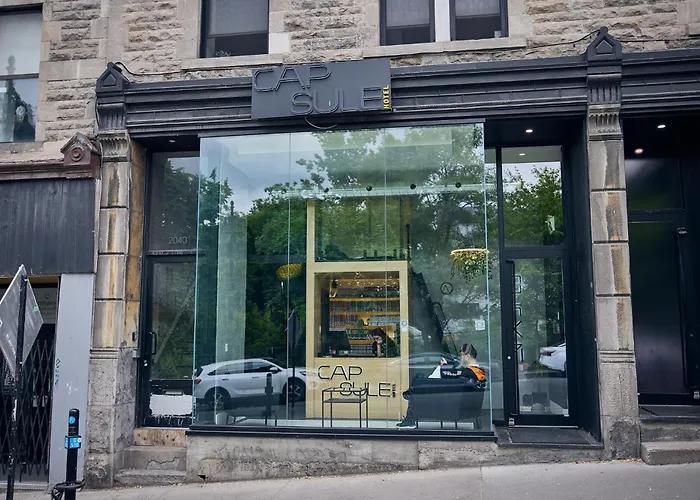 Capsule Hotel Montreal