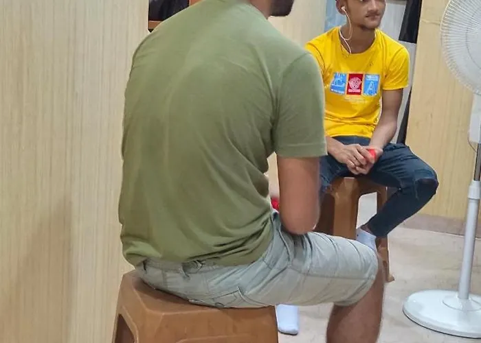 Cst Dormitory Mumbai