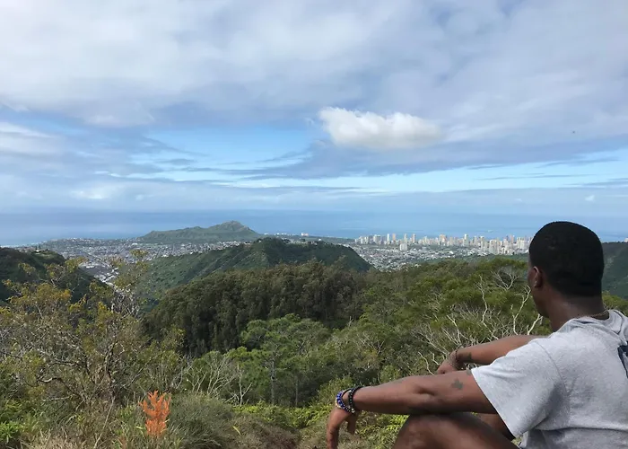 Polynesian Hostel Beach Club Honolulu
