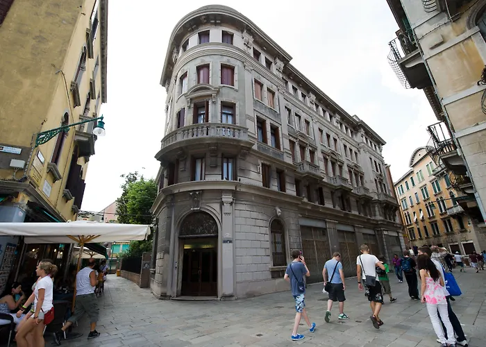 Ostello Domus Civica Venice