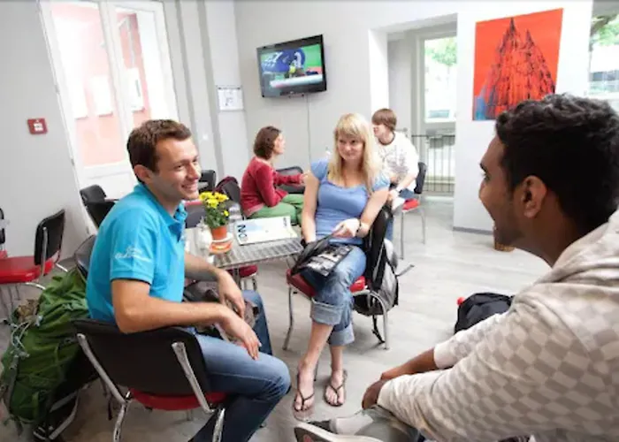 Pathpoint Cologne - Backpacker Hostel