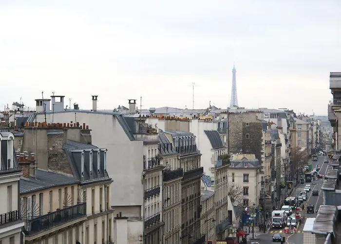 Peace & Love Hostel Paris