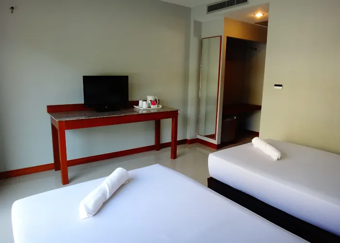 Phangan Pearl Hostel Haad Rin