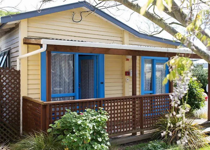 Sequoia Lodge Backpackers Picton