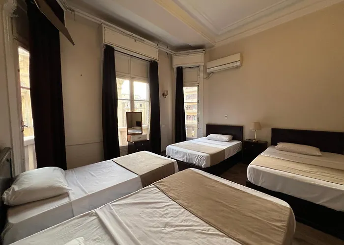 The Traveler'S House Hostel Cairo