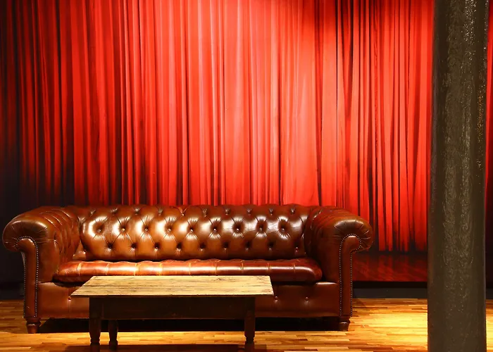 Poshtel Bilbao - Premium Hostel