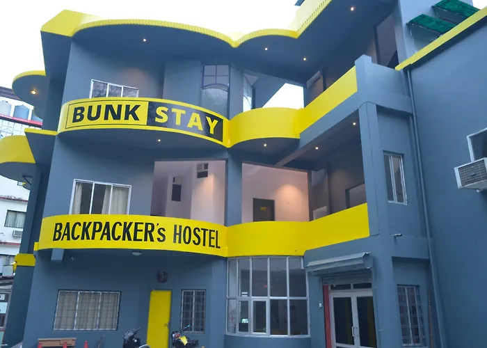 Bunkstay Coworking Hostel & Glamping Tapovan