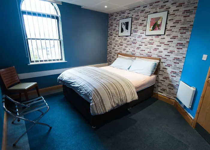 Russell Scott Backpackers Hostel Leeds 