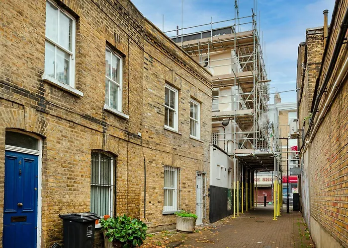 Studio 169 London