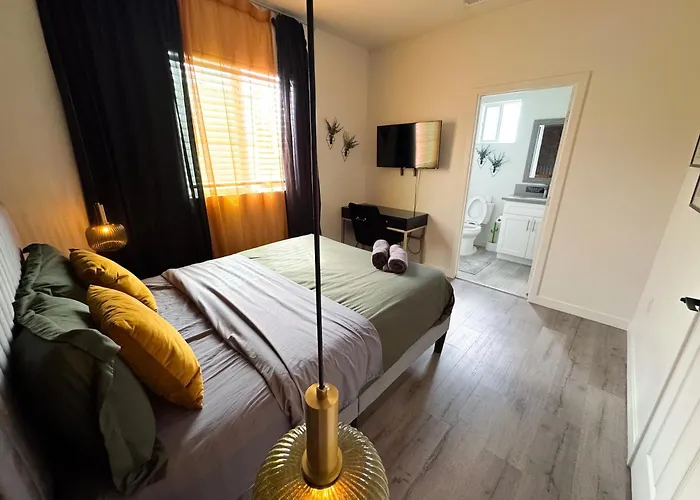 Forty First Place - Boutique Hostel Los Angeles