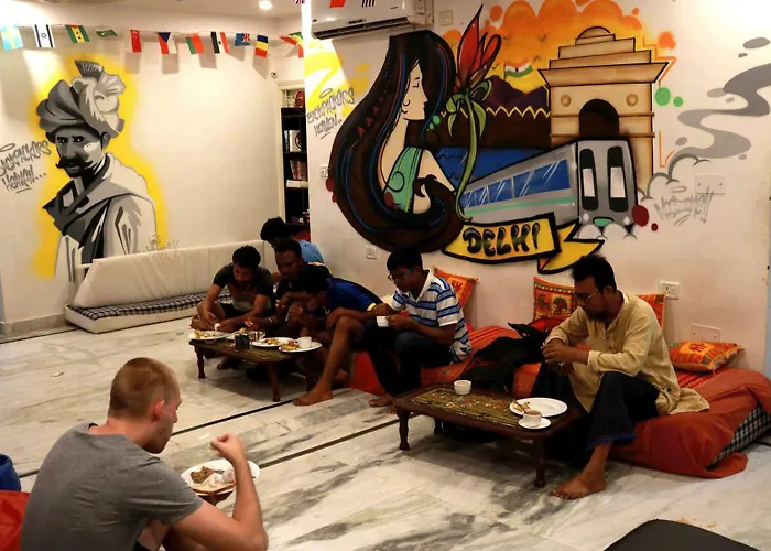 Hindustan- By Backpackers Heaven Hostel New Delhi