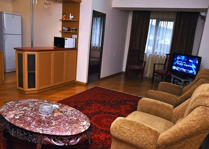 Mga Hostel & Tours Yerevan