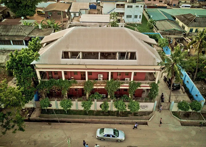 Somewhere Nice Accra