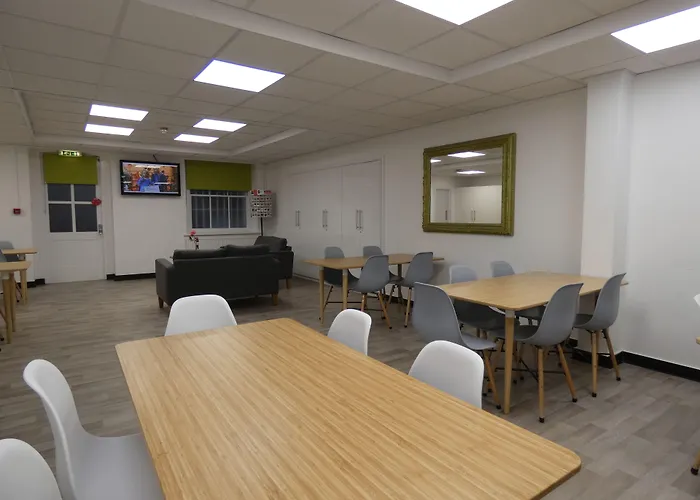 New Mansion House Hostel London