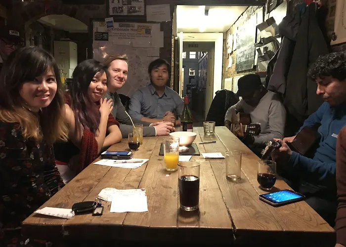 Embassie Backpackers Hostel Liverpool