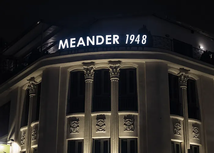 Meander 1948 Hostel Taipei