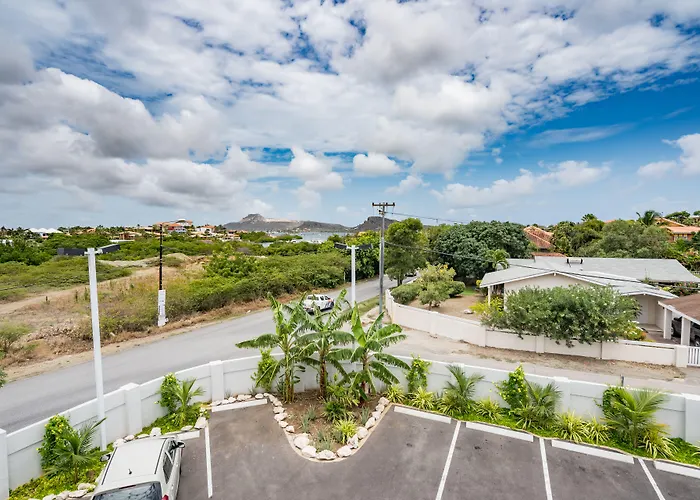 Bed & Bike Curacao - Jan Thiel Hotel Willemstad