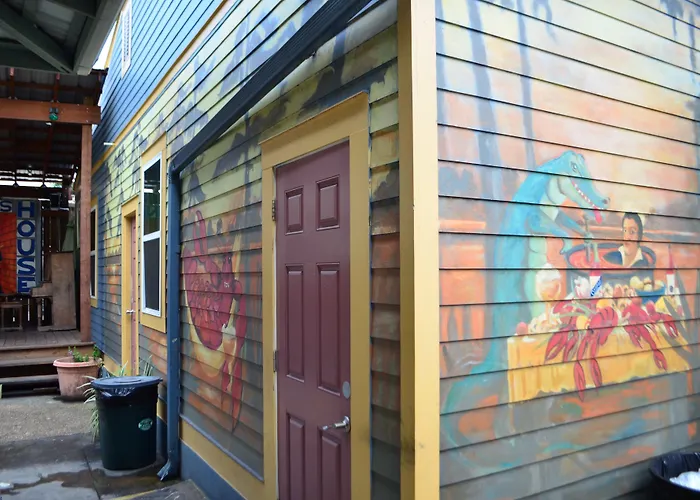 India House Hostel New Orleans