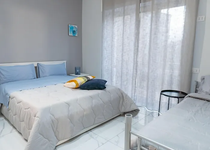 Hostel Partenope Naples