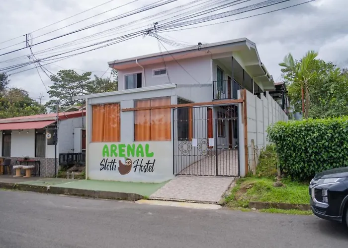 Arenal Sloth Hostel La Fortuna