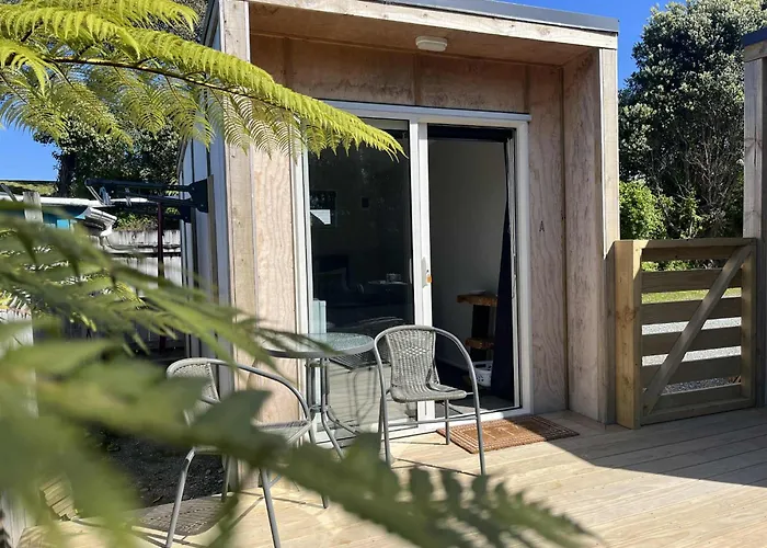 Global Village Travellers Lodge Greymouth