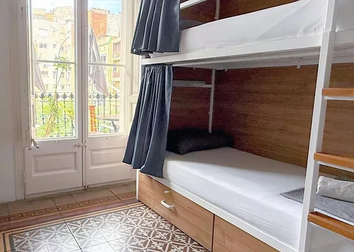 Fabrizzio'S Petit Hostel Barcelona