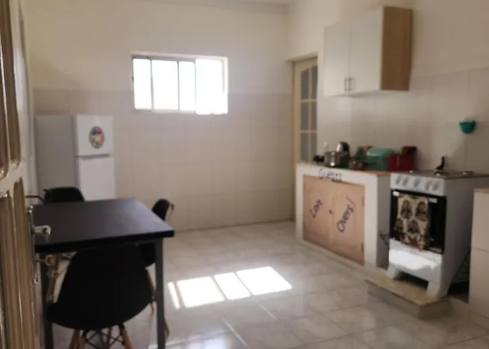 Meeting Point Hostels-Praia Beachwalk-No Cash Accepted-Also In Fogo & Tarrafal