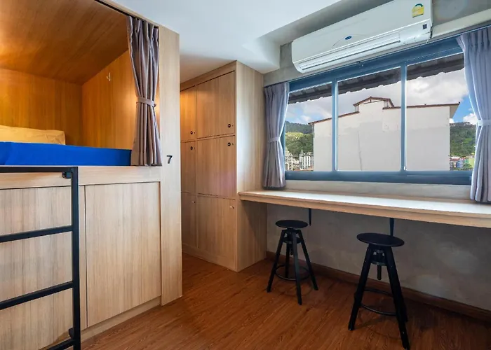 Patong Poshtel (Adults Only) Hostel