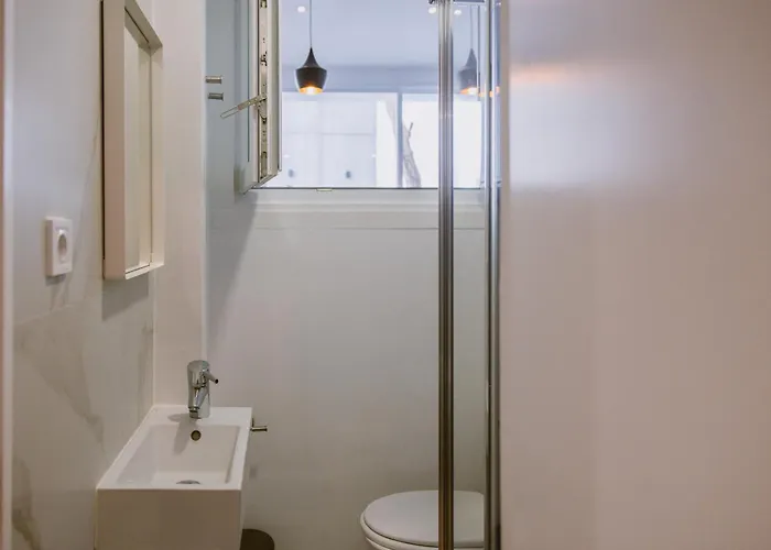 The Lx Hill Hostel Lisbon