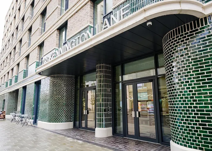 238 Kennington Lane International Students House Vauxhall London