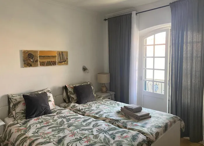 Ljmonade Hostel Cascais