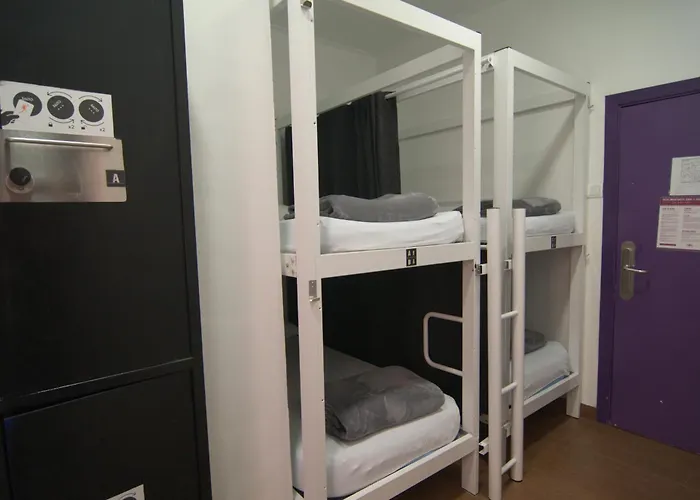 Kabul Party Hostel Barcelona