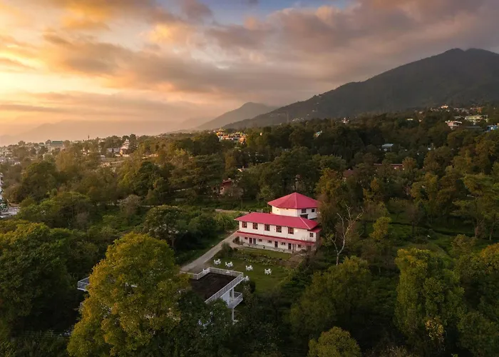 Moustache Bir Hostel
