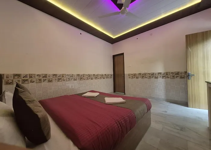 Taj Street Hostel Agra 