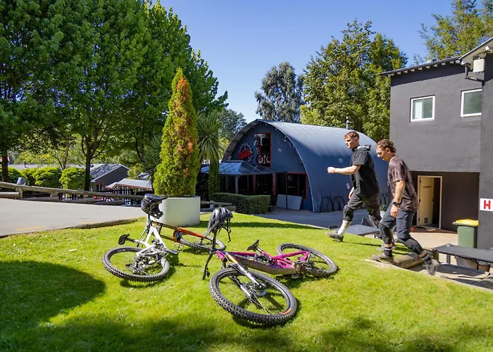 Pinewood Lodge Queenstown