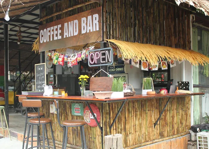 Do Dee Cafe Hostel Bangkok