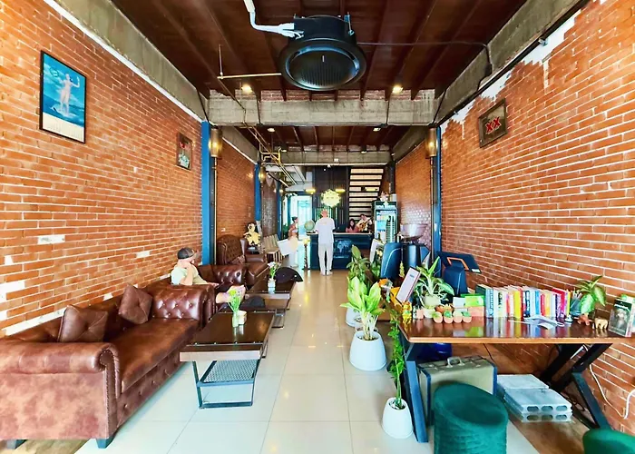 Deva Hostel & Relax Pool Chiang Mai