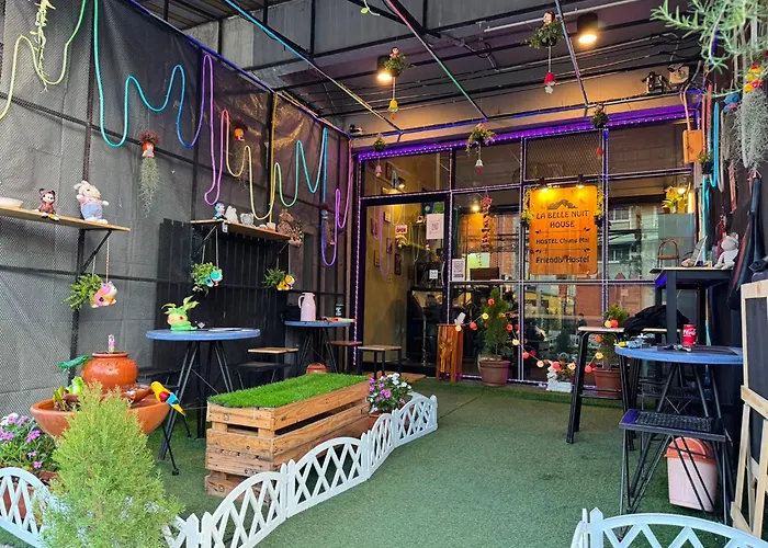 La Belle Nuit House Hostel Chiang Mai
