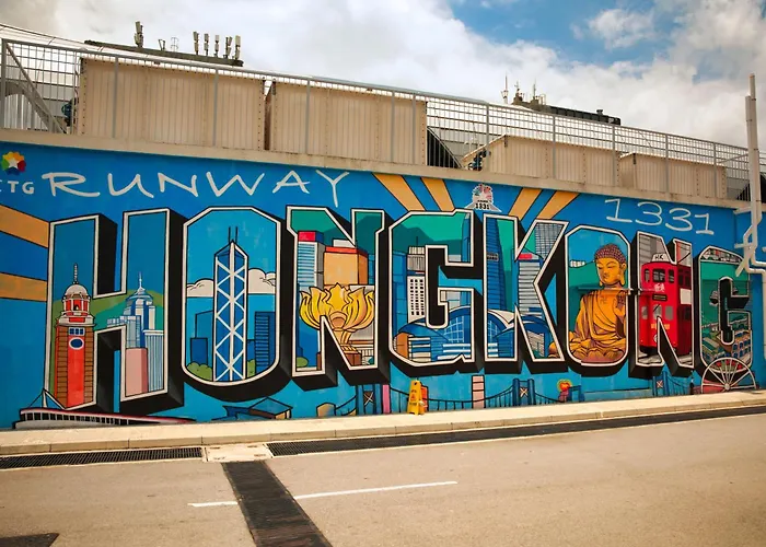Runway 1331 -Enlight Youth Hostel Hong Kong