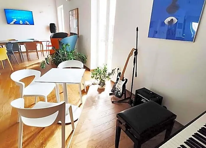 Tric Trac Hostel Naples