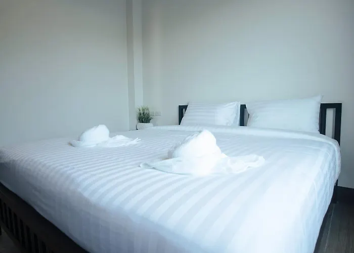 Sea Beach Hostel & Club Beachfront 18-39 Years Only Ao Nang