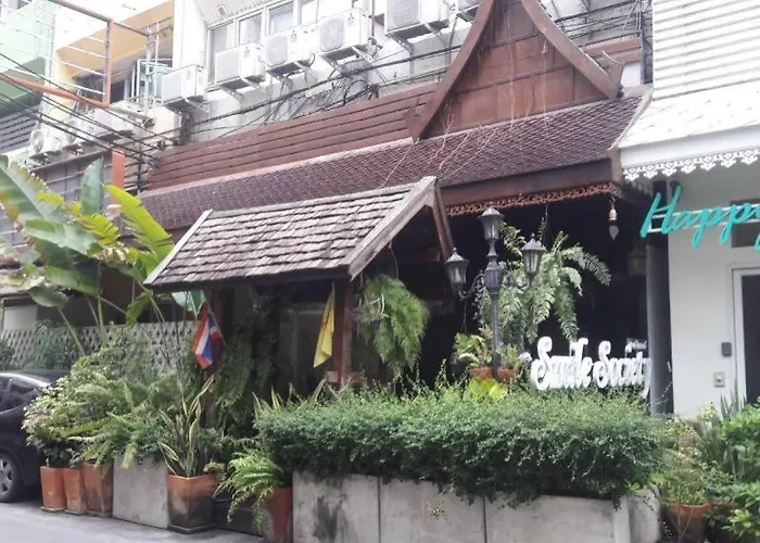 Smile Society Boutique Hostel Bangkok