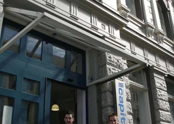 Wellington Hostels