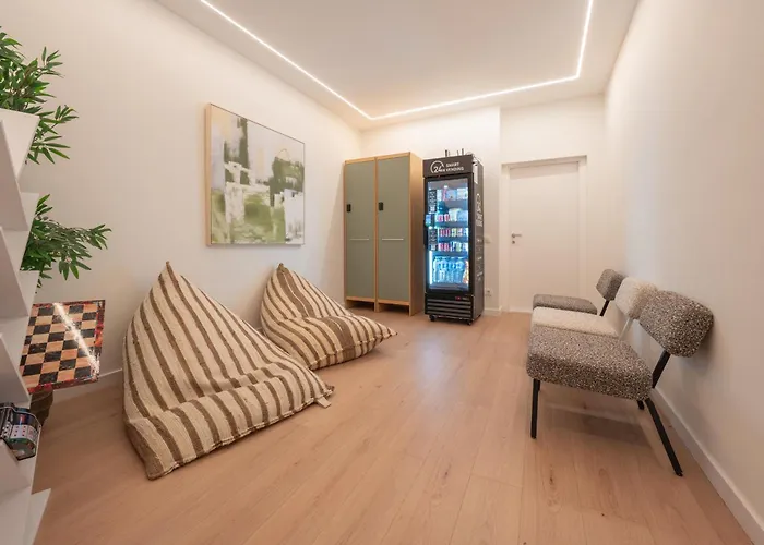 Diagonal House Hostel Barcelona