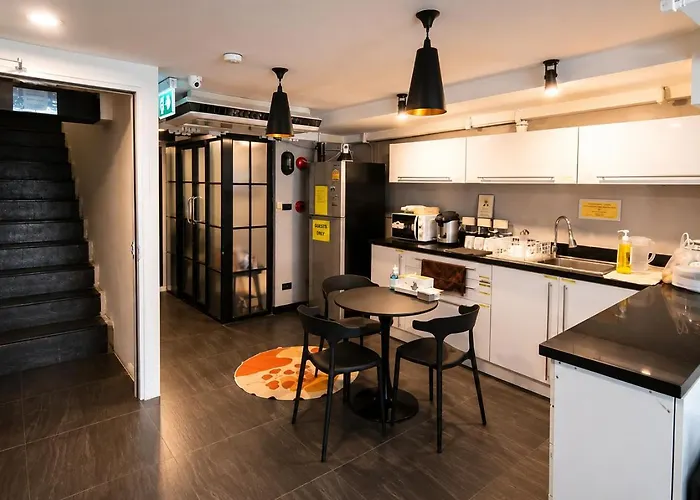 The Blocks Hostel Sukhumvit 10 Bangkok